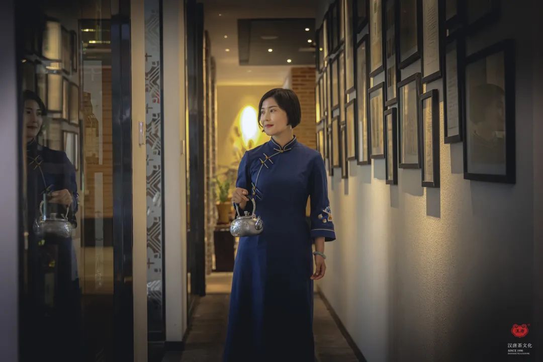 茶品牌體驗(yàn)空間巡禮第八輯 | 和運(yùn)的茶營(yíng)銷(xiāo)道場(chǎng)插圖1
